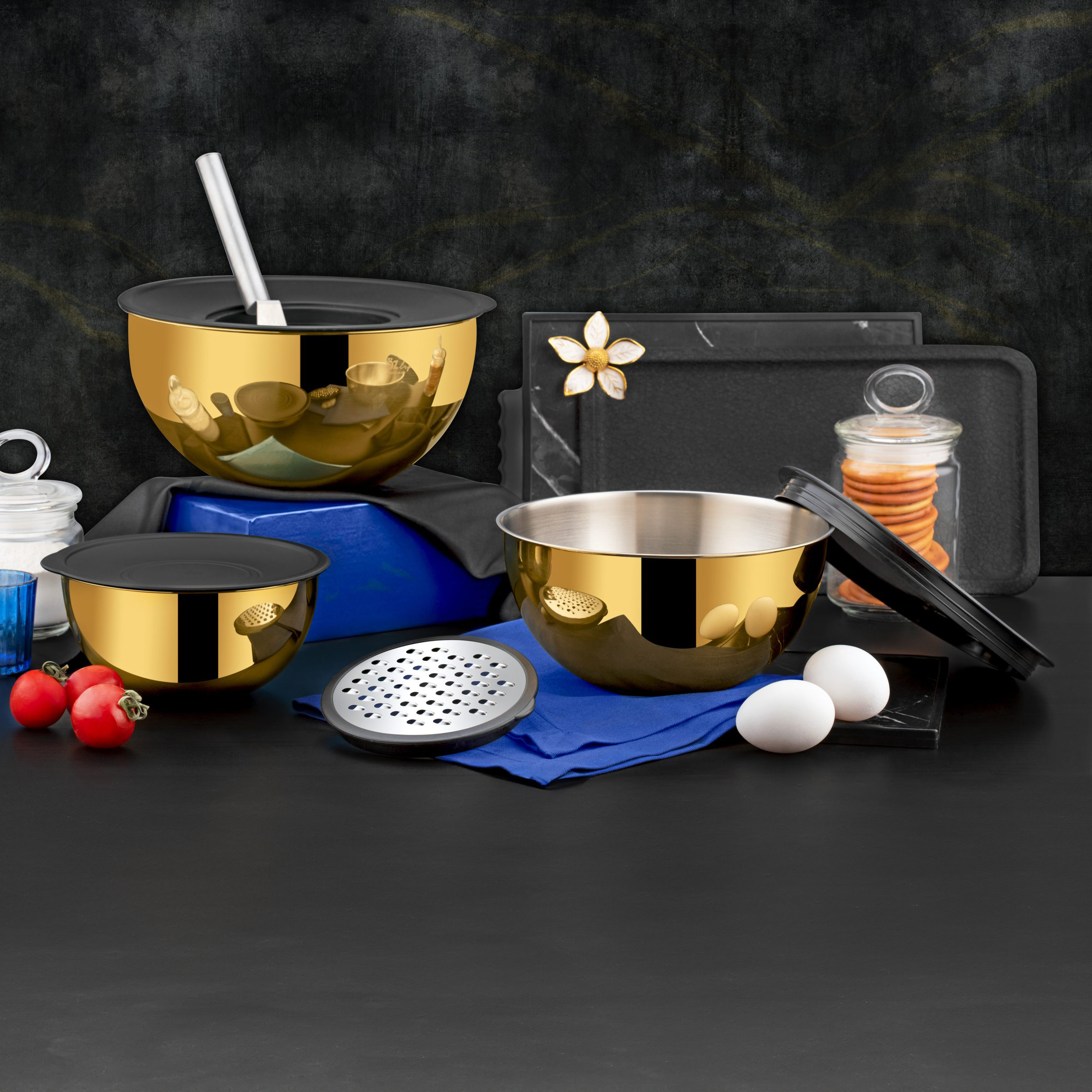 Azra-8-Parca-Saklama-Ve-Karistirma-Kabi-Titanyum-Gold-scaled